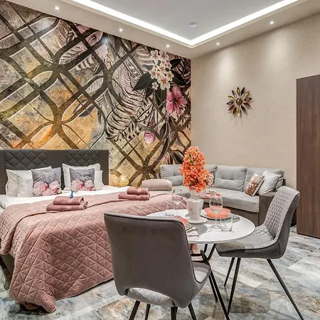 Apartment Magic Exotic In Downtown Budapest