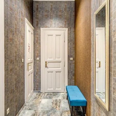 Magic Exotic In Downtown Apartman *