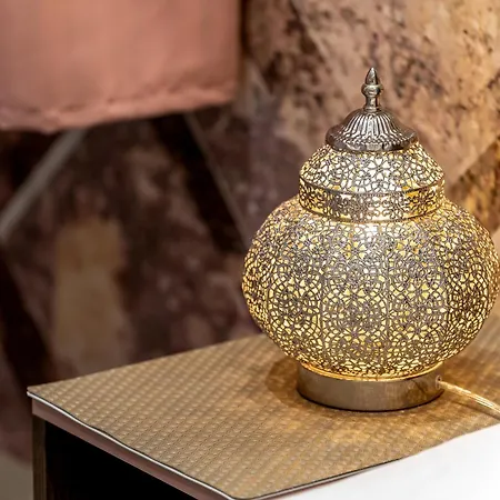 Magic Exotic In Downtown *