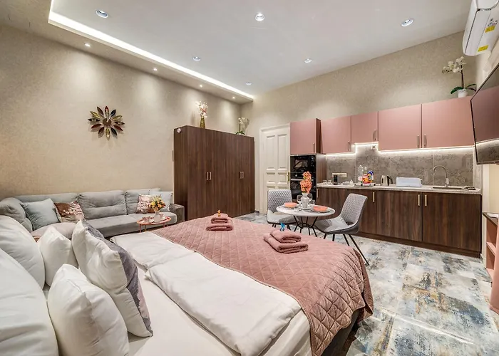 Magic Exotic In Downtown *