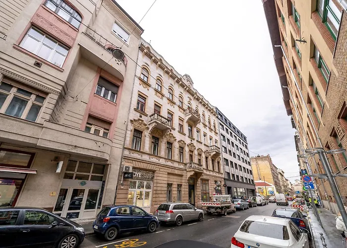 Magic Exotic In Downtown Apartament Budapesta