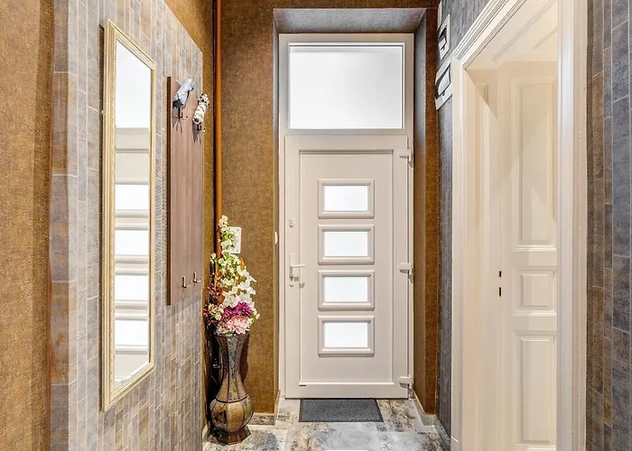 Magic Exotic In Downtown Apartament Budapesta